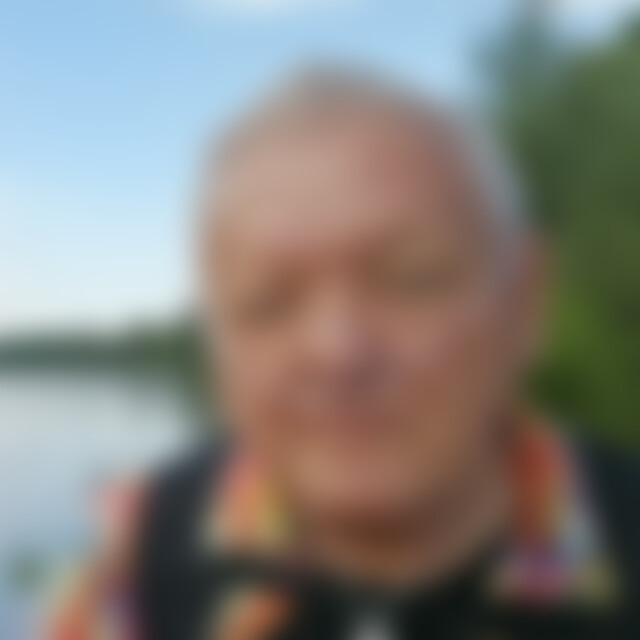 Roland12 (70) aus Neuenburg am Rhein