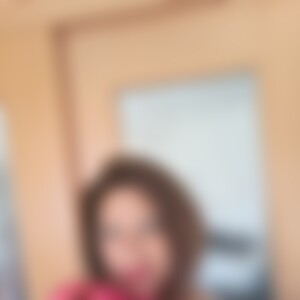 Aliha (48) aus Durach
