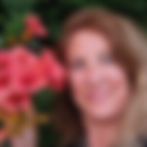 Aliha (49) aus Durach