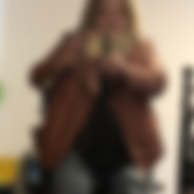 Nitsimitpo (63) aus -/-