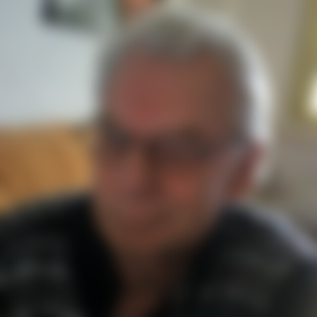 Ebiuntens (67) aus Potsdam