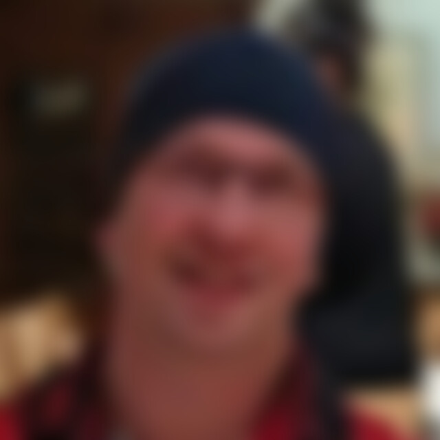 Phyraes (43) aus Rehlingen-Siersburg