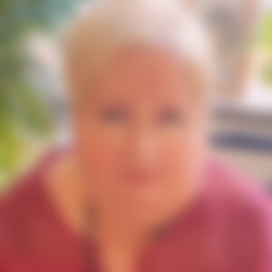 96moni (68) aus Duisburg