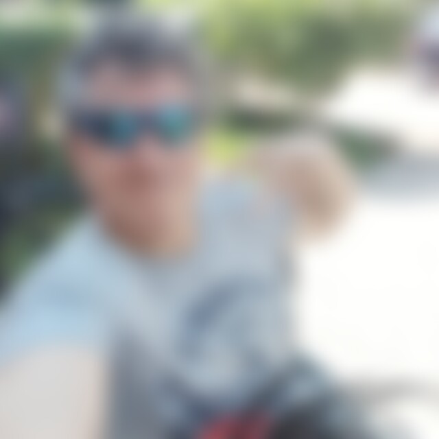 Tommylie (48) aus Haunstetten