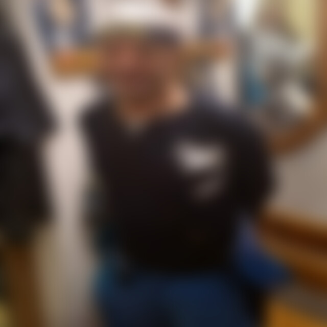 miro (68) aus frankfurt