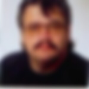 Hugouth (69) aus Uthmöden