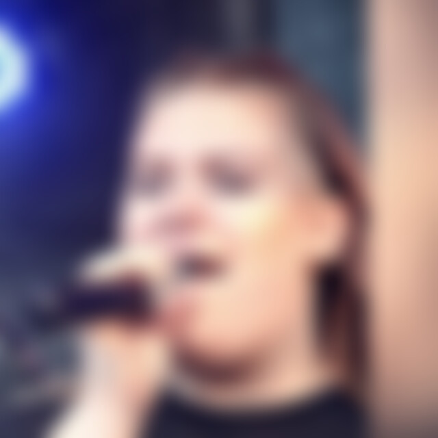 Katha (27) aus Neulußheim