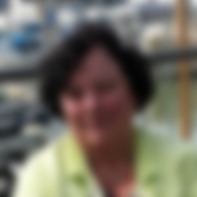 PERLE (67) aus ostfildern