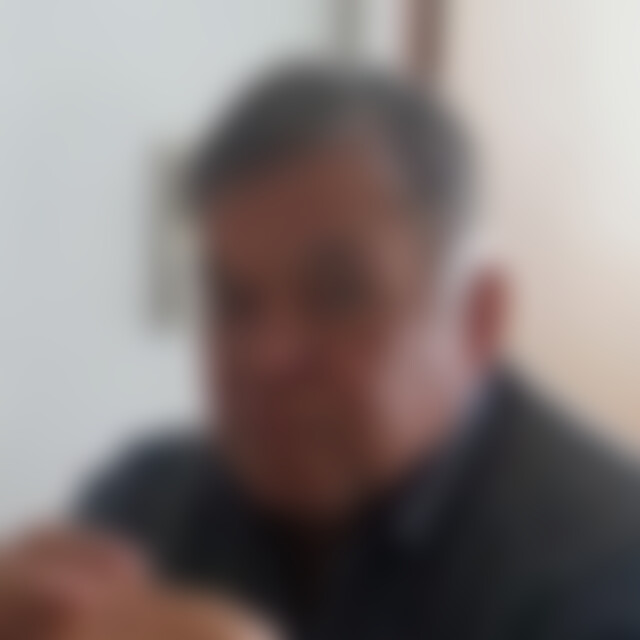udola (77) aus Berlin+15848 Tauche