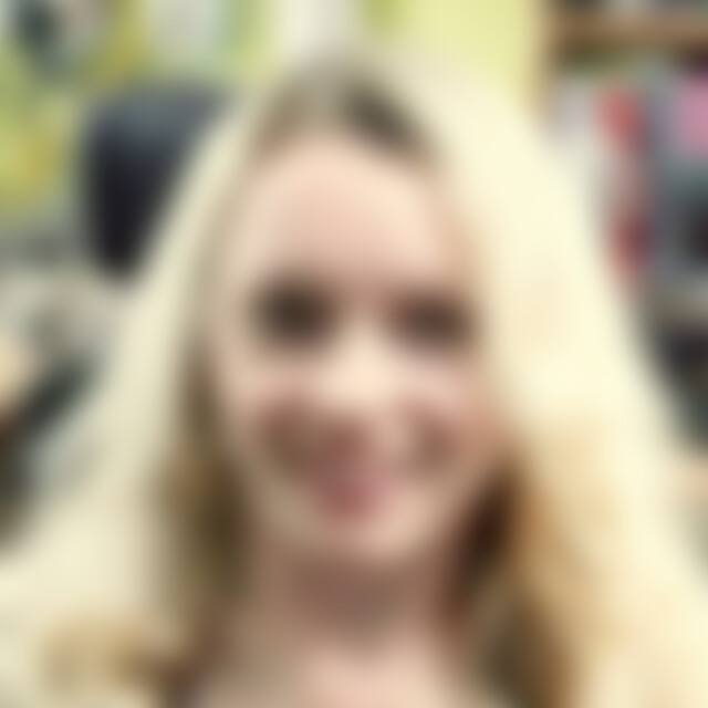 lucyskye1 (25) aus 