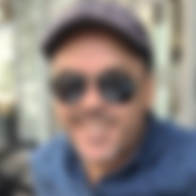 Aouissaoui (46) aus Freiburg im Breisgau