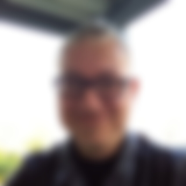 Paddelmicha (60) aus Dietzenbach
