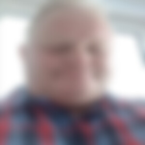 wuffbaer (64) aus Oberursel
