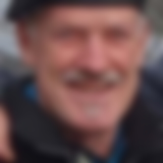munggi (75) aus Dietikon