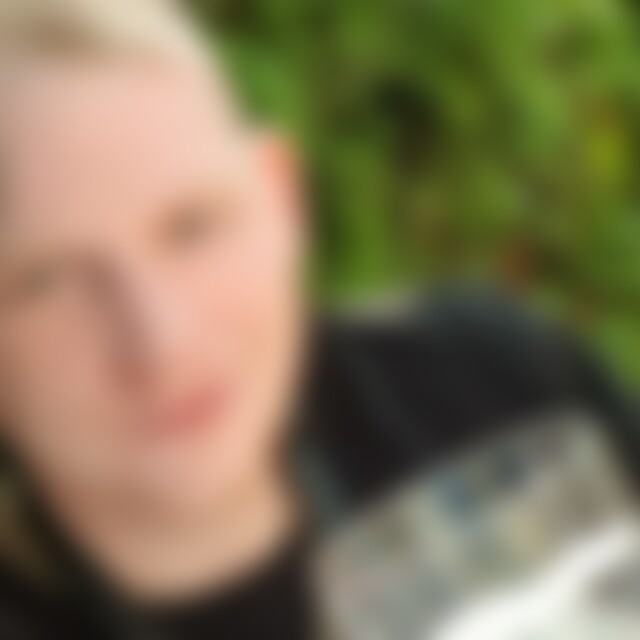 Swenish (36) aus Schiffweiler