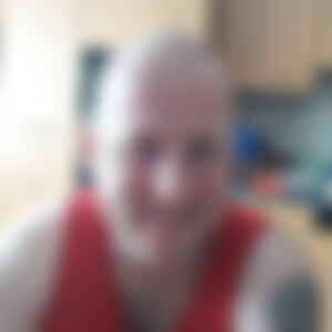 Raphael88 (38) aus Neuhausen am Rheinfa