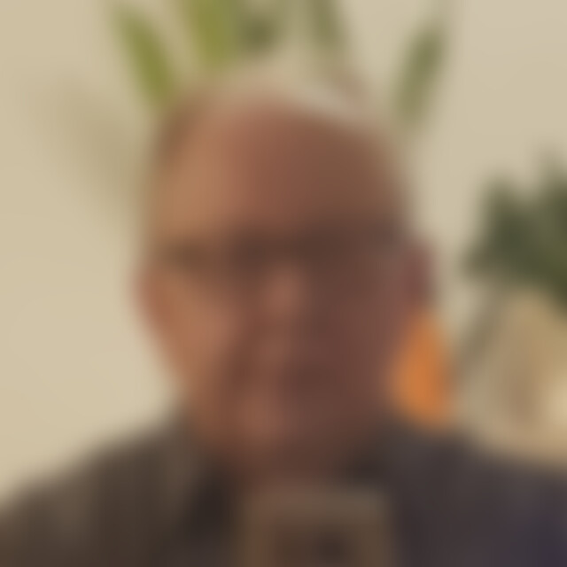 DJUweDJ (63) aus Rödermark
