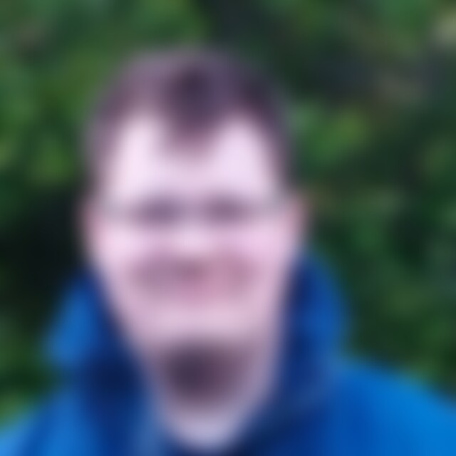 Paul99 (26) aus Düsseldorf