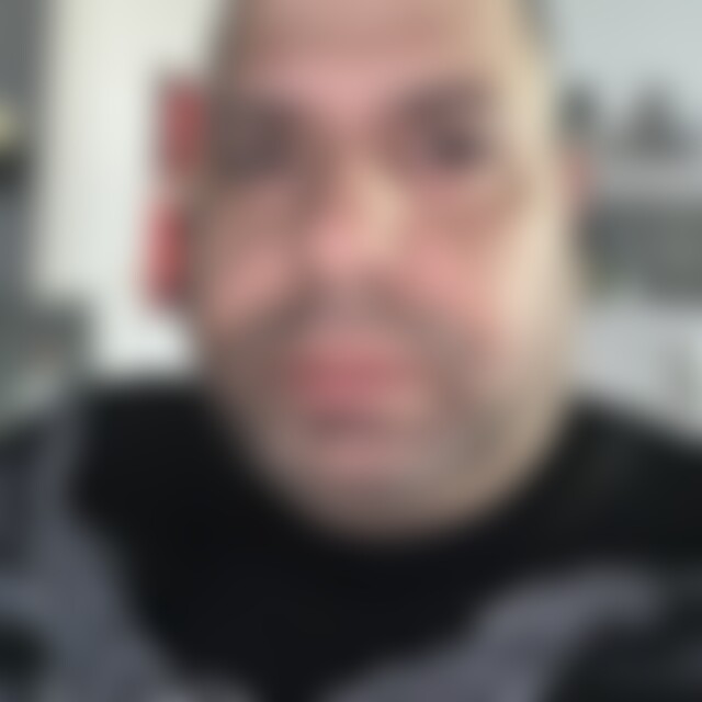 Lost36 (42) aus Bei meiner Mama