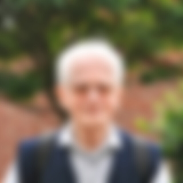 ragudbat (84) aus Baunatal