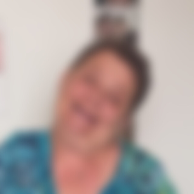 Christamikki (56) aus Postbauer-heng