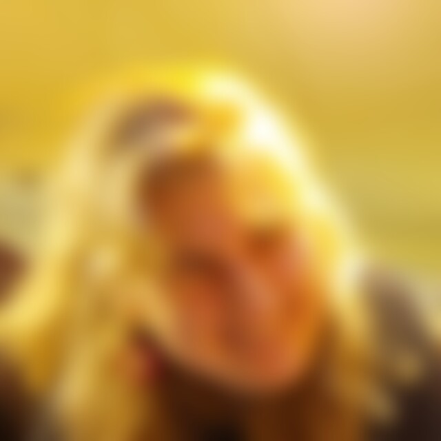 SulamithAnna (27) aus Freiburg
