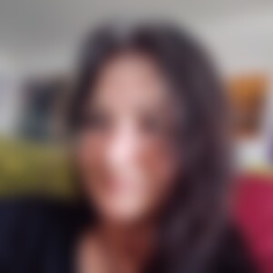 Saphirra (63) aus Limbach