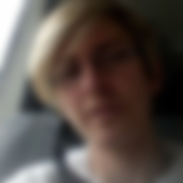 aman (32) aus Elisenau