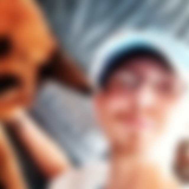 aman (32) aus Elisenau