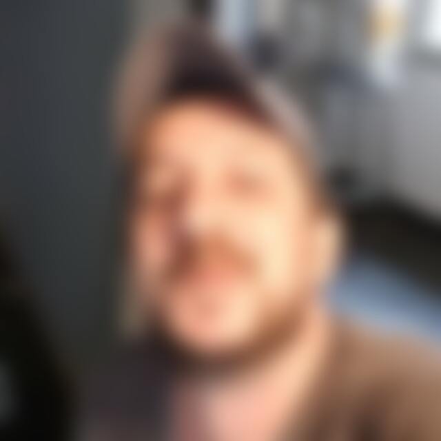 Lui (44) aus Hessigheim