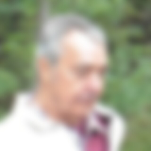 retuer (87) aus Friedrichshafen