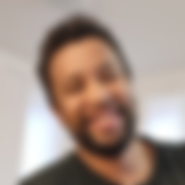 Azziz (46) aus Kassel