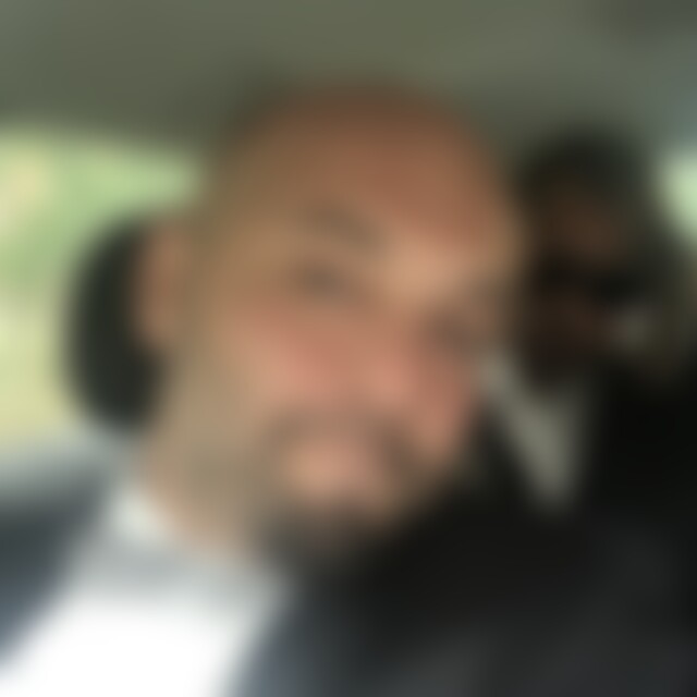 Yoshi (46) aus Hamburg