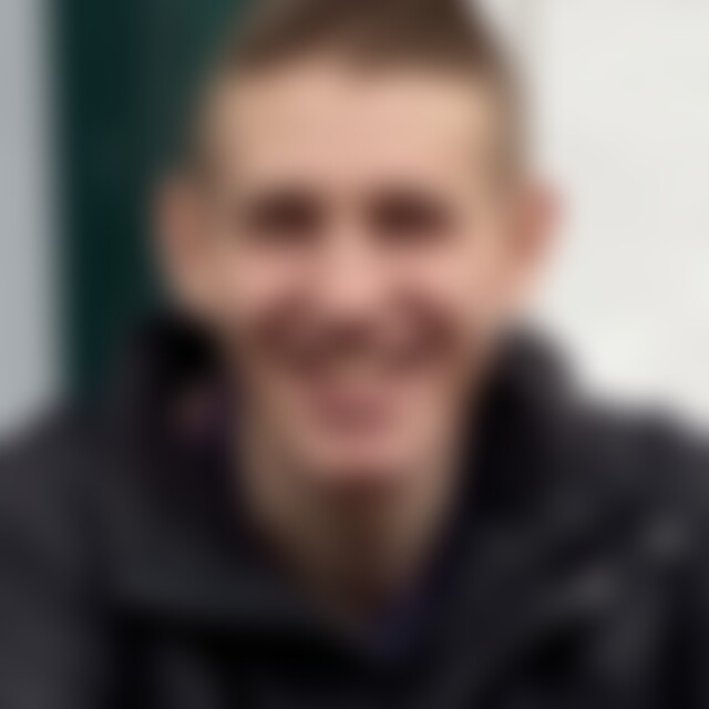 Luckari (30) aus Lützelbach