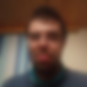 Maximilian2021 (35) aus Bayern