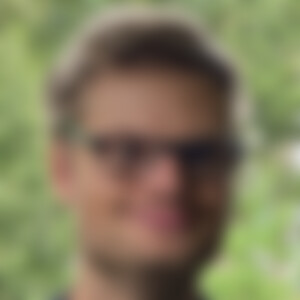 Dennis96 (29) aus Düsseldorf