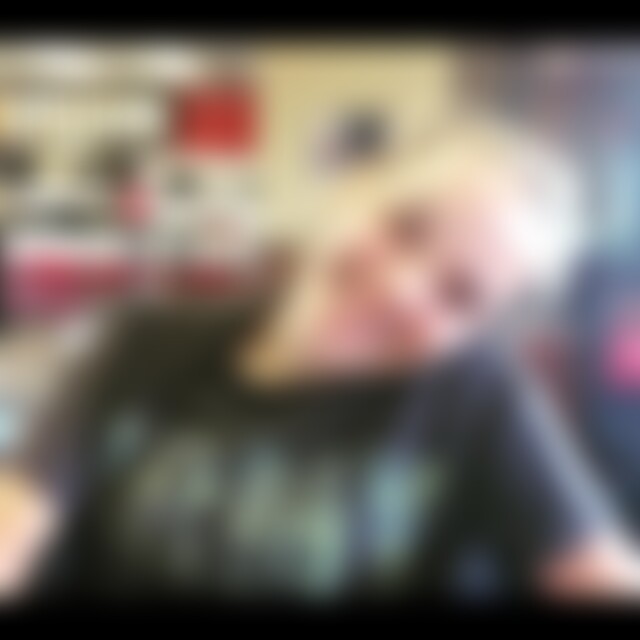 Juliaa (22) aus 93057