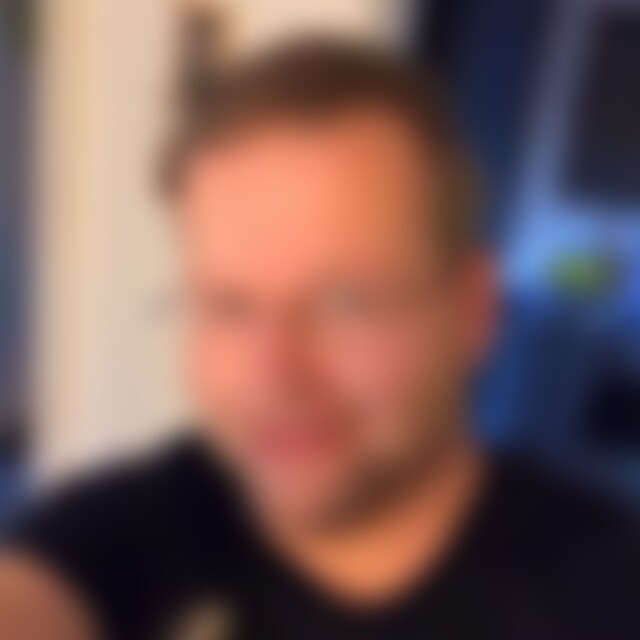 dereine (38) aus Augsburg