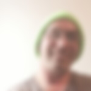 Benjamin100 (43) aus Erlangen