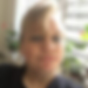 Buffy71 (53) aus Halstenbek