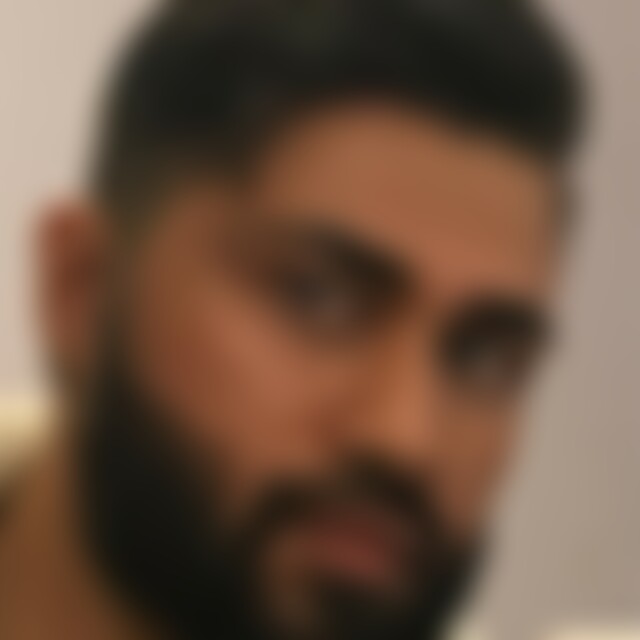 Mutlu (32) aus München