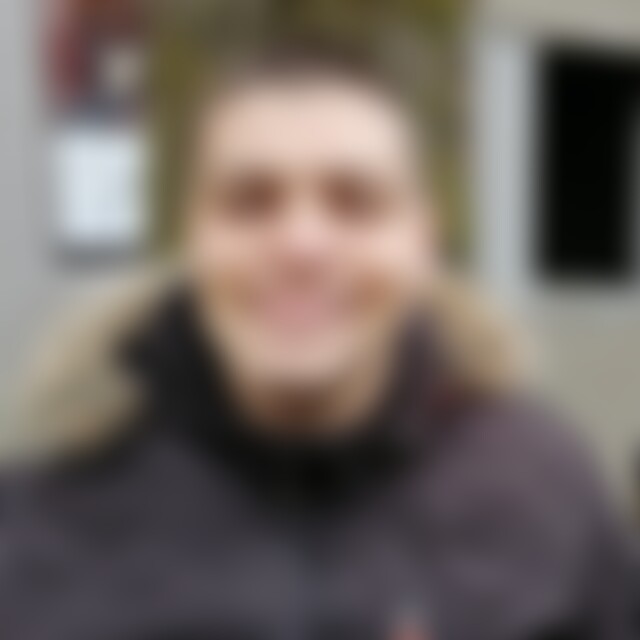 Antonios92 (34) aus Tübingen