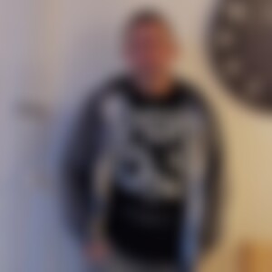 Michi19 (47) aus Bremen
