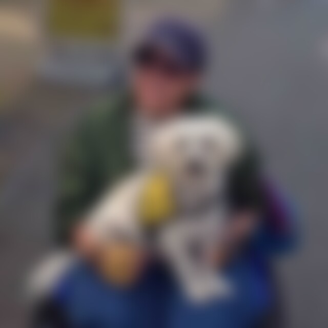Deaniek (74) aus Krefeld