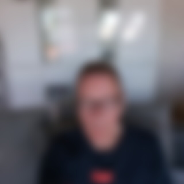 Midiv (59) aus Ahlen