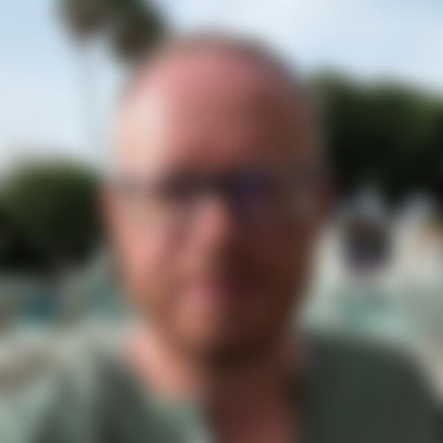 Manu45 (49) aus Hamburg