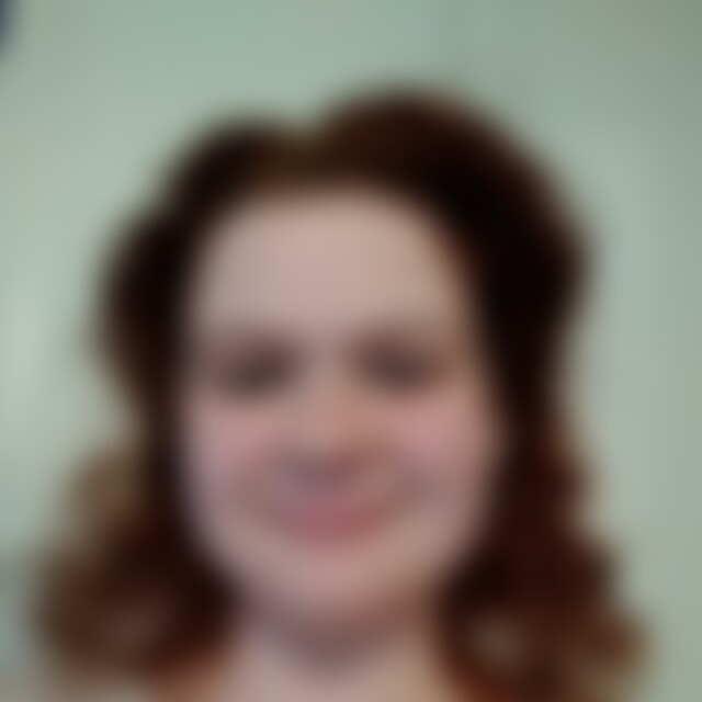 Aprilmaedchen (24) aus Nidderau