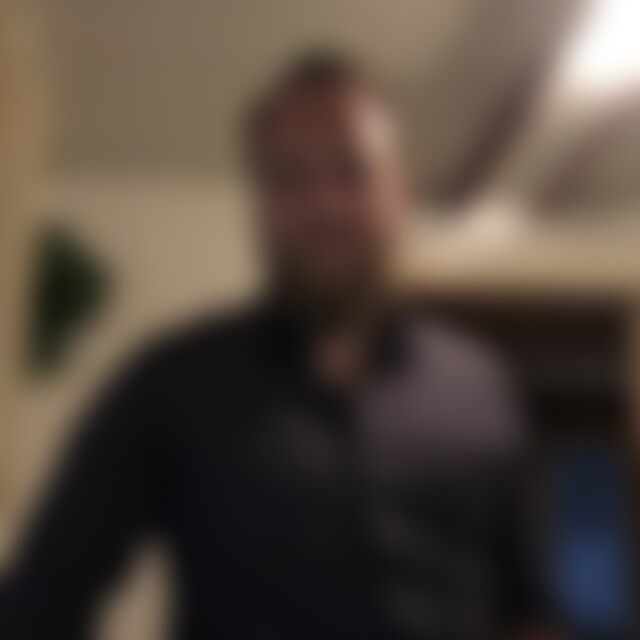Kevza (38) aus Hornhausen