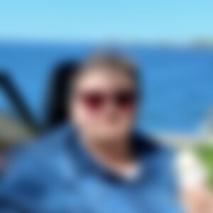 Aniar (70) aus Stralsund
