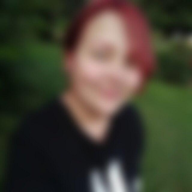 Lotta89 (36) aus Lübeck